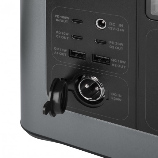 Багатофункціональна портативна зарядна станція LP CHARGER MPPT 700 Pro (700W, 614Wh)